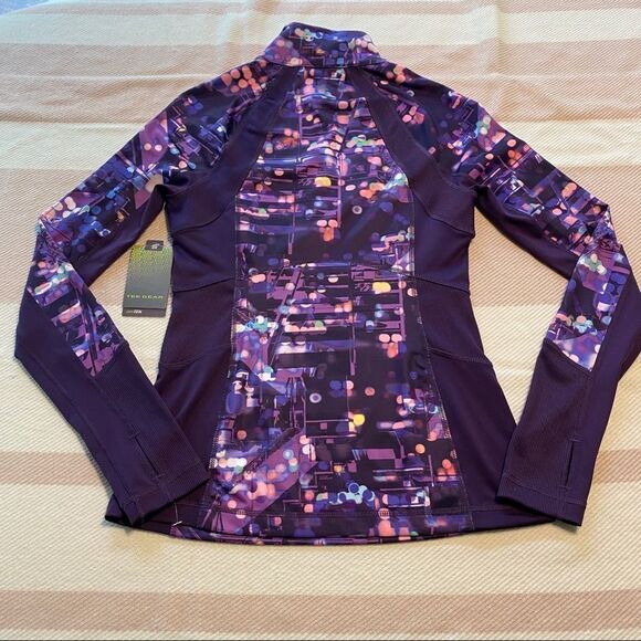 Tek Gear New With Tags 1/4 Zip Athletic Top - Picture 2 of 10